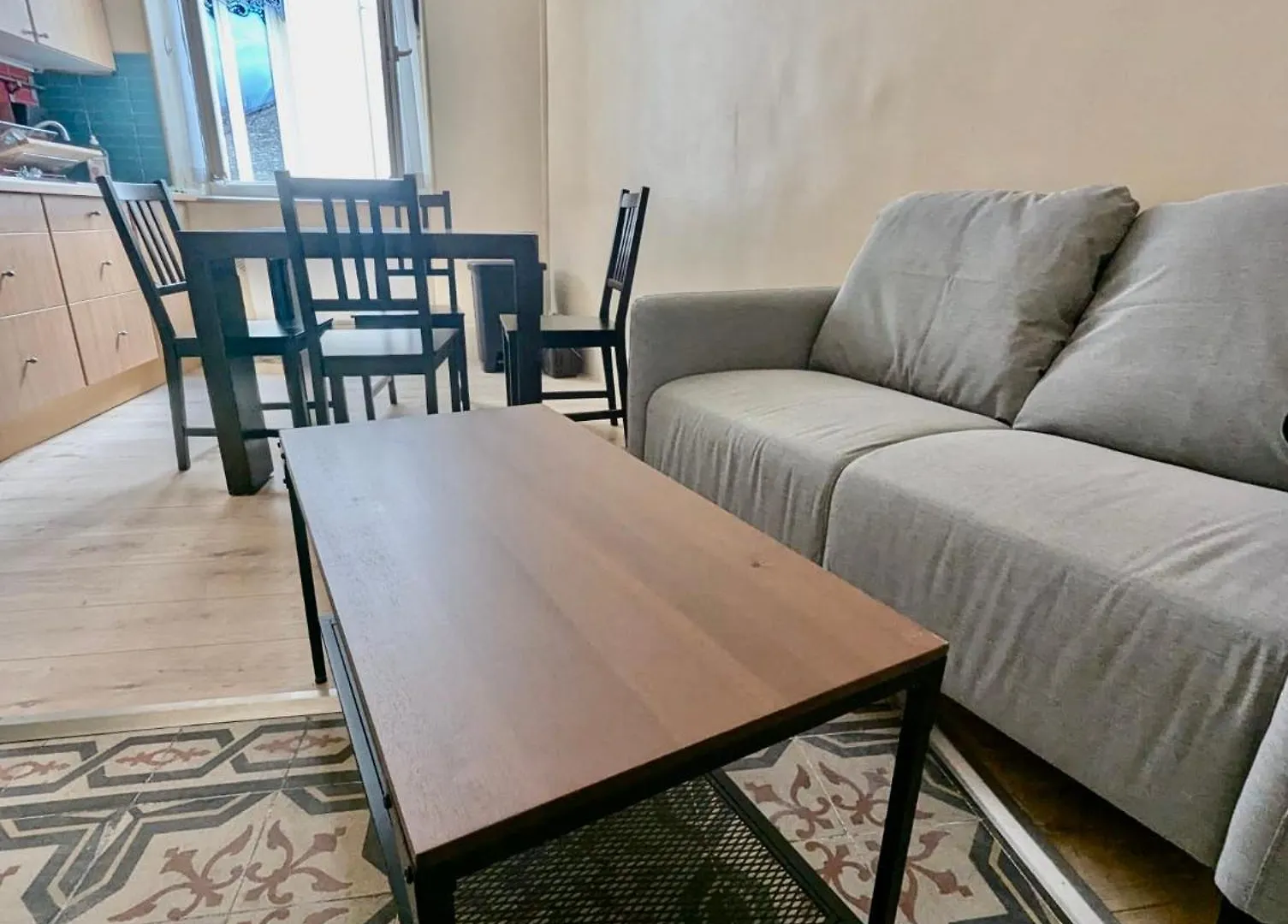 3 Chambres - Hyper Centre - Calme & Tout Equipe Avec Wifi Grenoble France